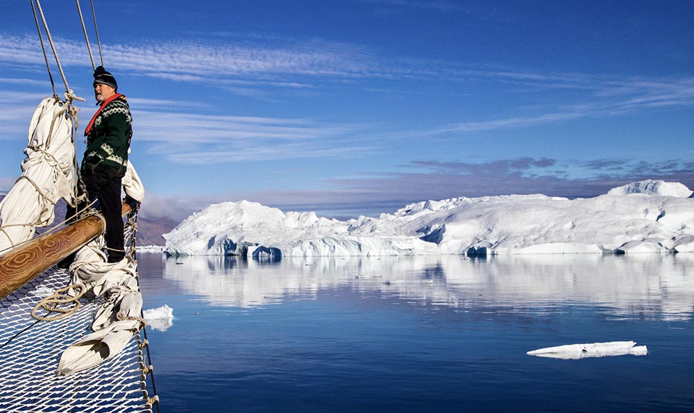 沙滩旅游必备物品清单（沙滩旅游必备物品清单表）
