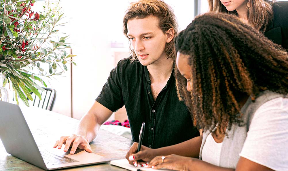 # 哪个平台做餐饮推广最好?