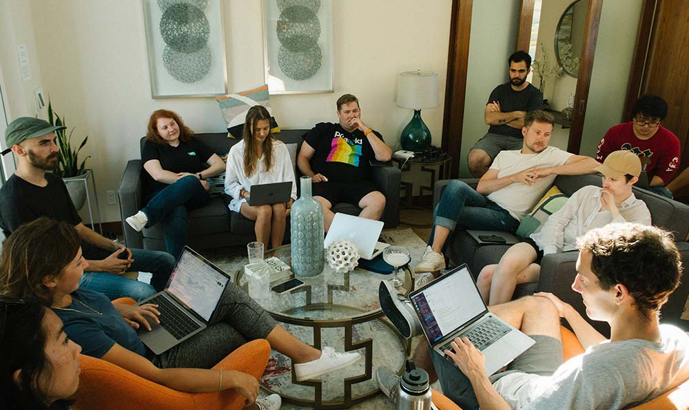 《销售就是销售自己》