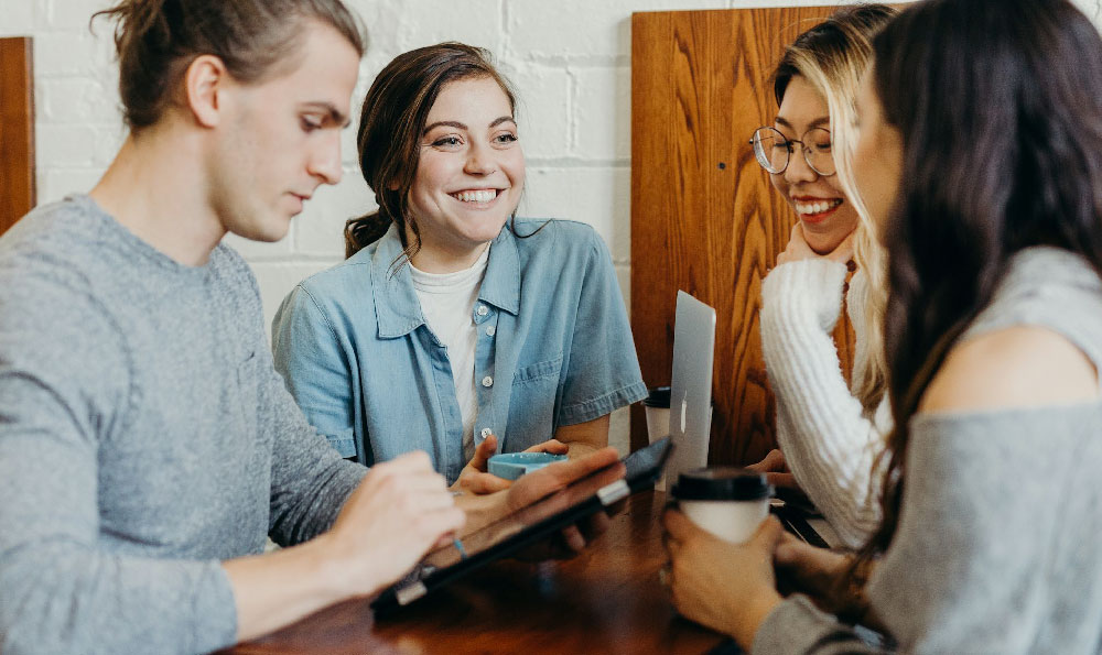 口碑营销的优势 顾客至上的句子