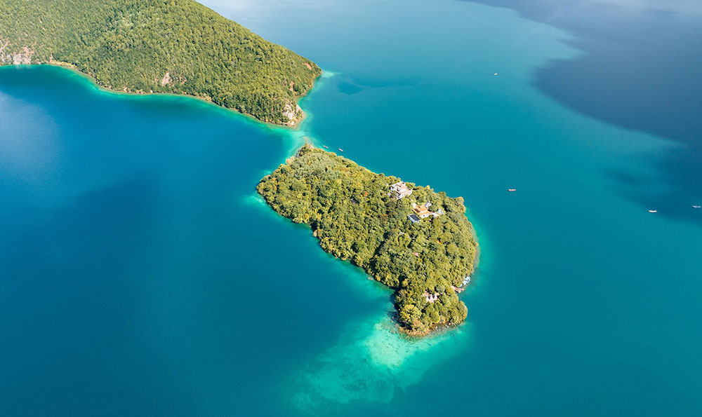 湖北恩施旅游爬山（湖北恩施旅游爬山多吗）