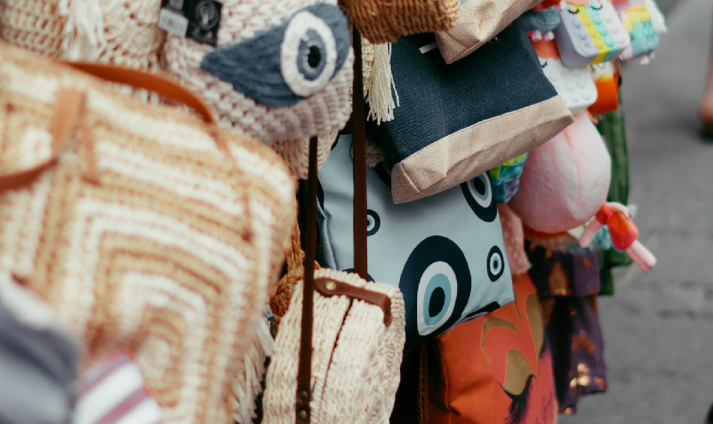 地摊卖刀创业项目（摆地摊卖刀的套路）