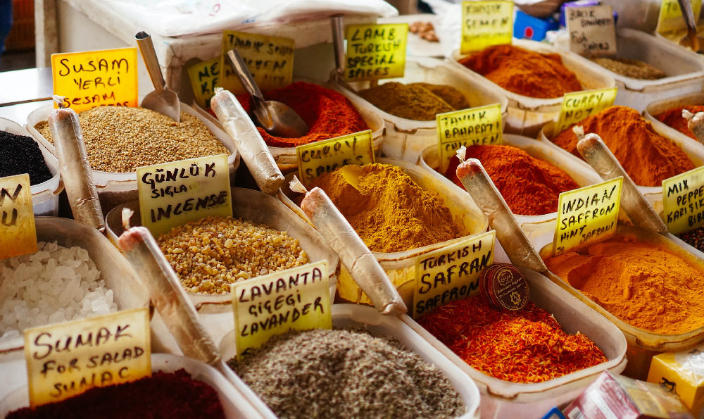 性价比高的地摊布料（性价比高的地摊布料推荐）