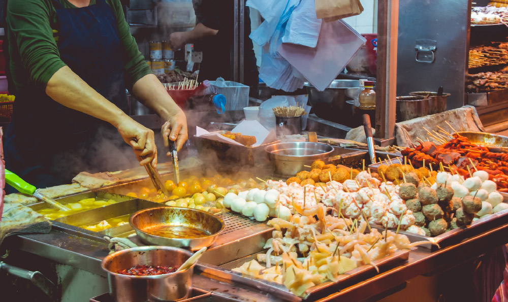摆地摊卖不锈钢餐具台词