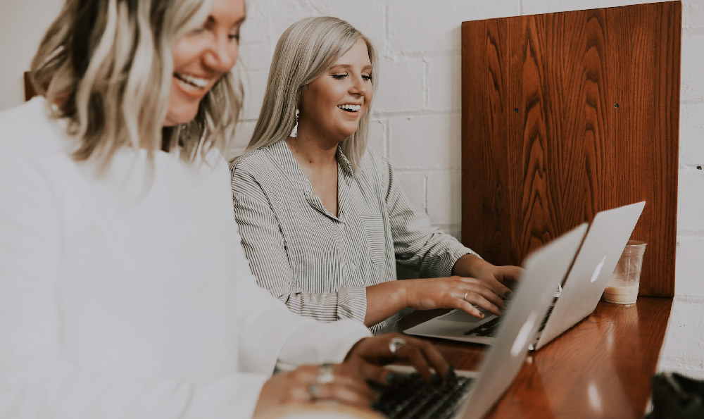 校园幽默笑话哄女朋友