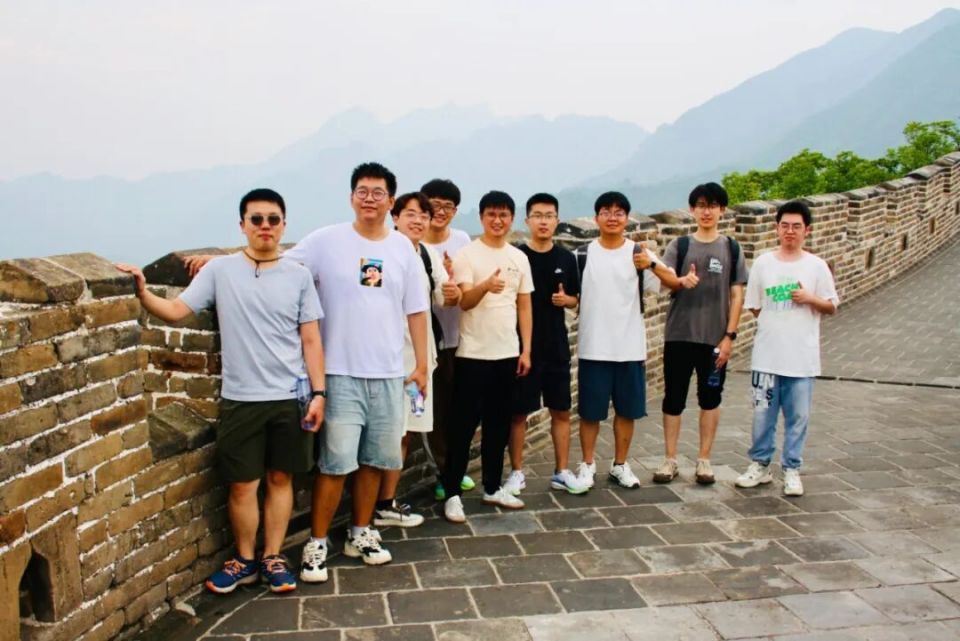 突破瓶颈!中国成功研制新型芯片
