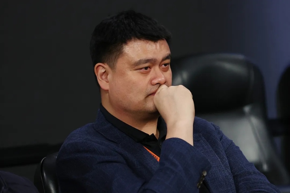 姚明谈近期状态:吃饭睡觉打魔兽 姚明谈近期状态:吃饭睡觉打魔兽