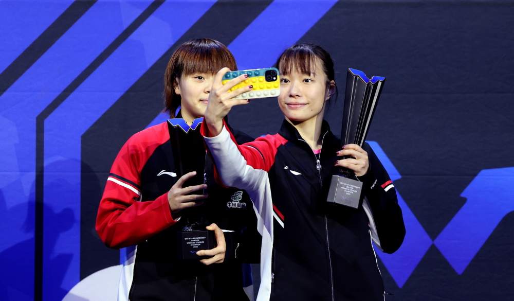 石洵瑶张翔宇女双夺冠 石洵瑶张翔宇女双夺冠