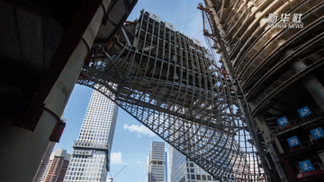 大湾区6000吨“巨龙”现毫米级合体 大湾区6000吨“巨龙”现毫米级合体