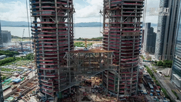 大湾区6000吨“巨龙”现毫米级合体 大湾区6000吨“巨龙”现毫米级合体