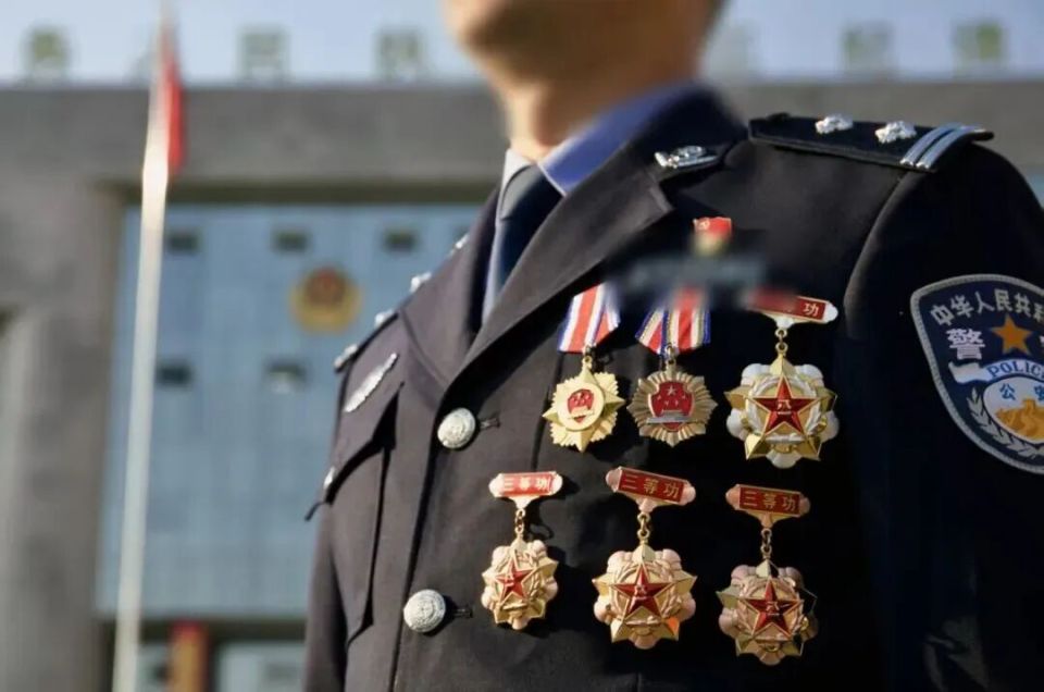 这个培训班一半以上的警官不能露面 这个培训班一半以上的警官不能露面