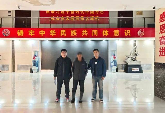 男子为博女主播关注偷10头牛打赏