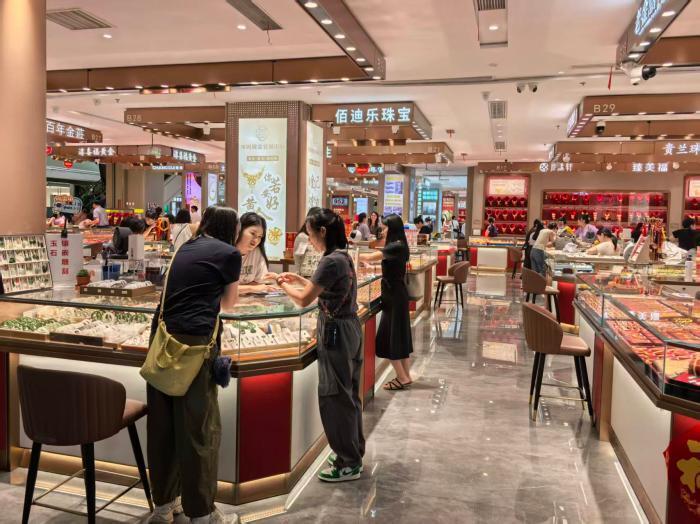 金价跌破3900美元未来会是什么走势