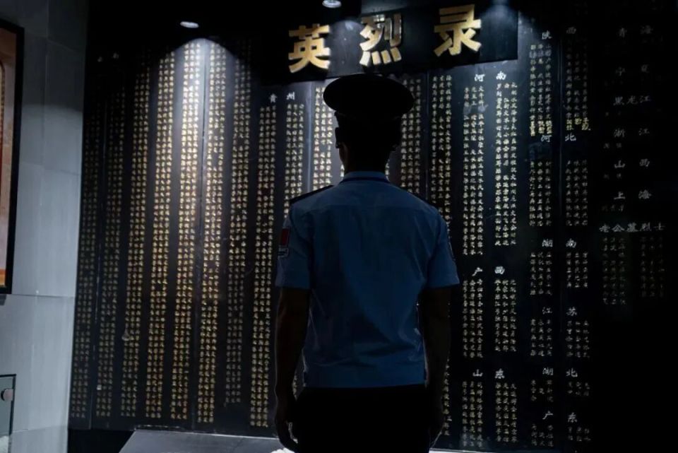 这个培训班一半以上的警官不能露面 这个培训班一半以上的警官不能露面