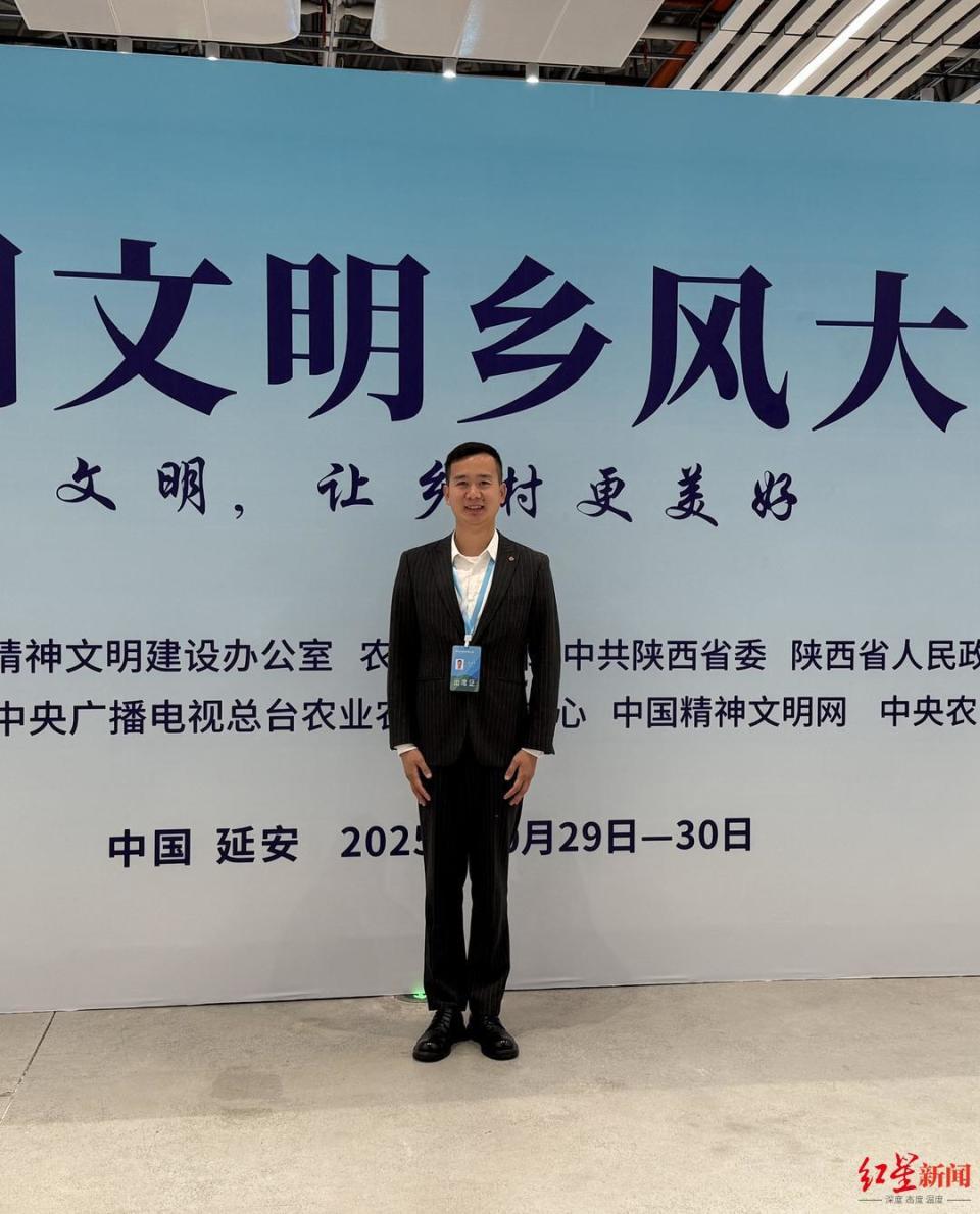 网吧老板返乡成杏园农场主