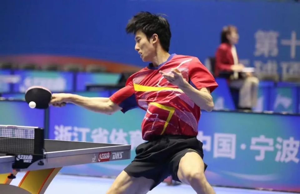 全运会梁靖崑周雨对练