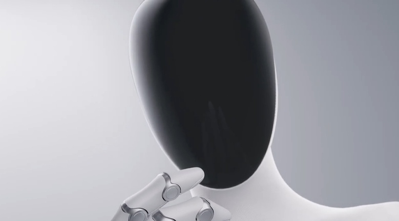 女性人形机器人里藏真人？何小鹏回应