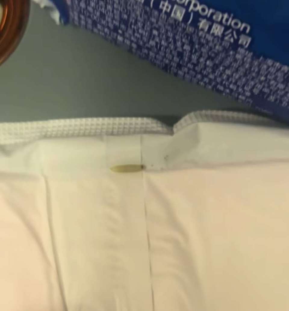 苏菲回应卫生巾上有活虫