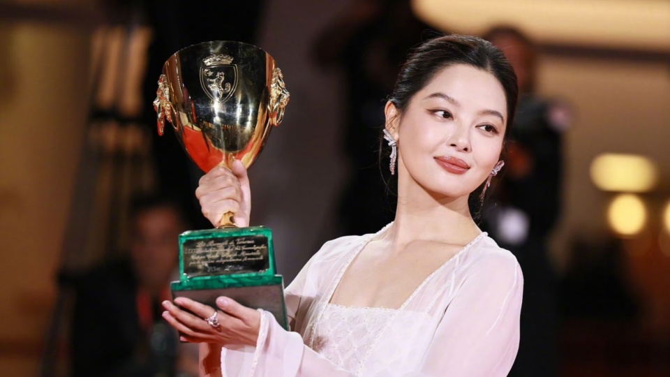 辛芷蕾：东北人就是敢说敢闯有韧性