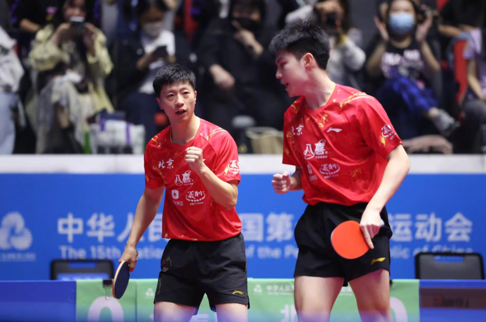 王楚钦打趣让马龙珍惜采访机会