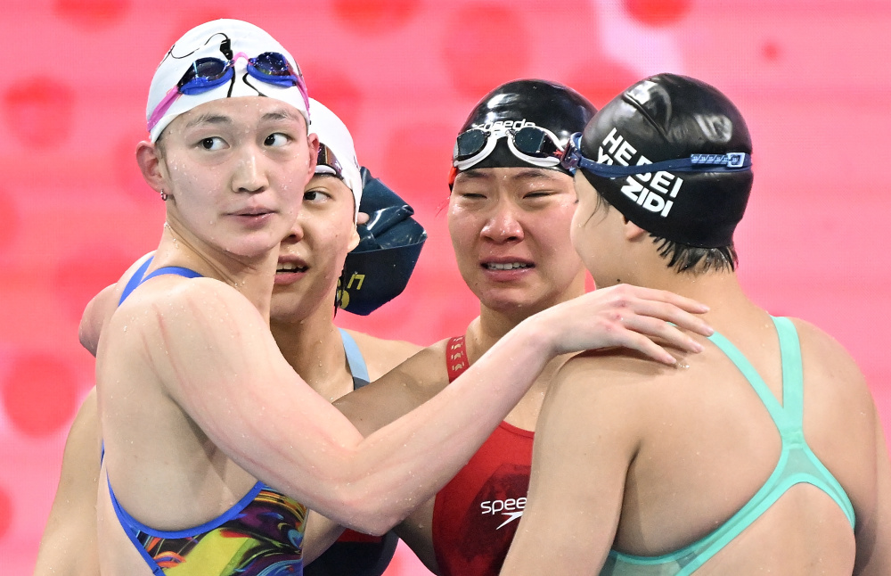 河北队夺女子4X200米自接力金牌