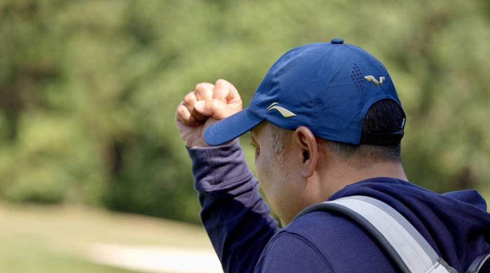 刘国梁女儿首战全运会还带作业