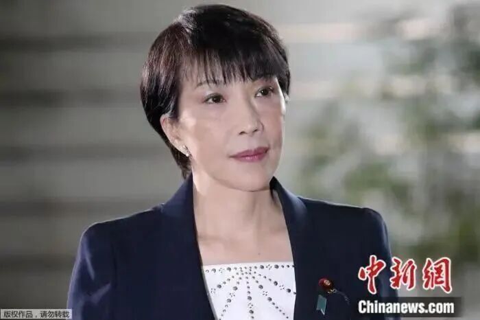 员工入职要改成鼠姓？三只松鼠回应