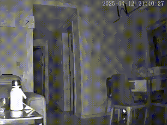 充完电不拔充电器是在拿命“豪赌”