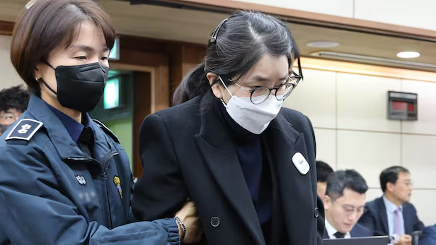 韩国检方要求判金建希15年刑期