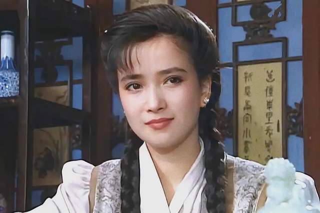 何晴离世前用尽力气拉紧儿子手