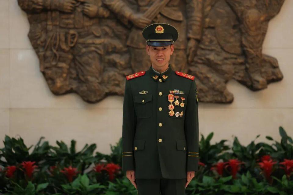 35名“兵王”照片公布