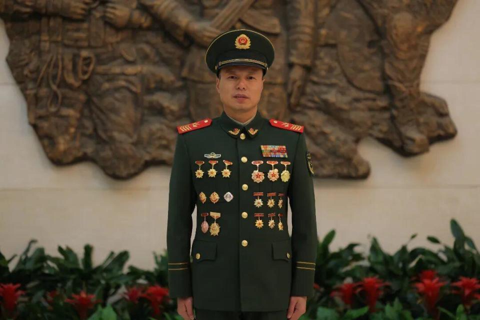 35名“兵王”照片公布