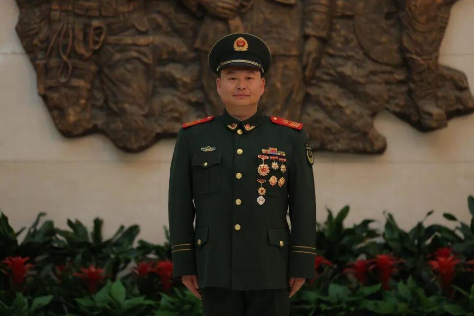 35名“兵王”照片公布