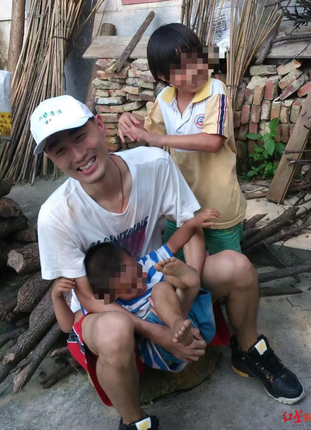 程序员猝死抢救期间曾被拉入工作群