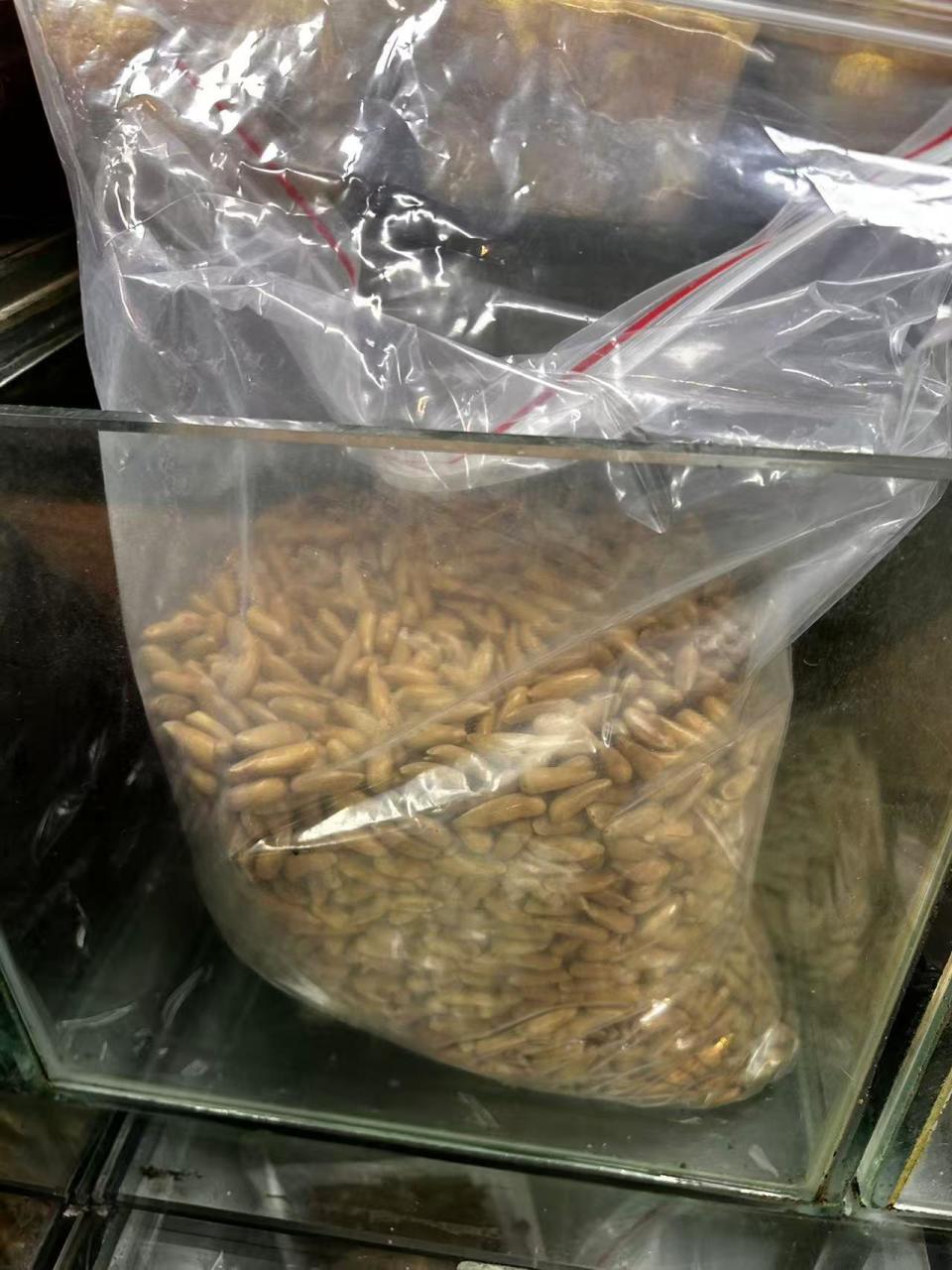 “坚果界爱马仕”变年货性价比之王