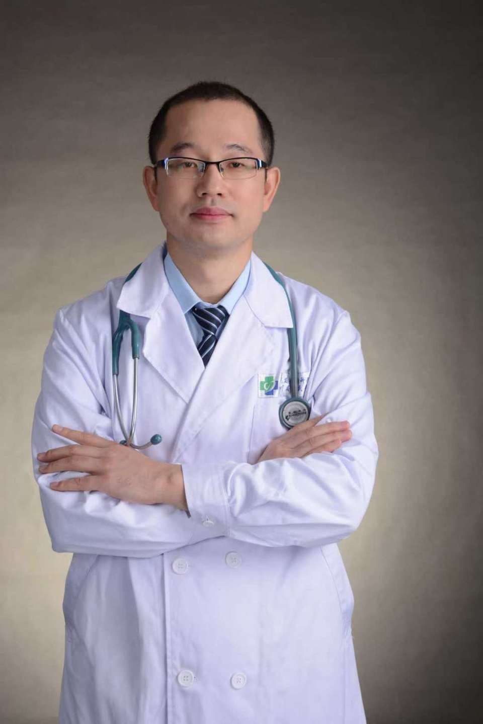 专家：春节出行非必要不前往疫区