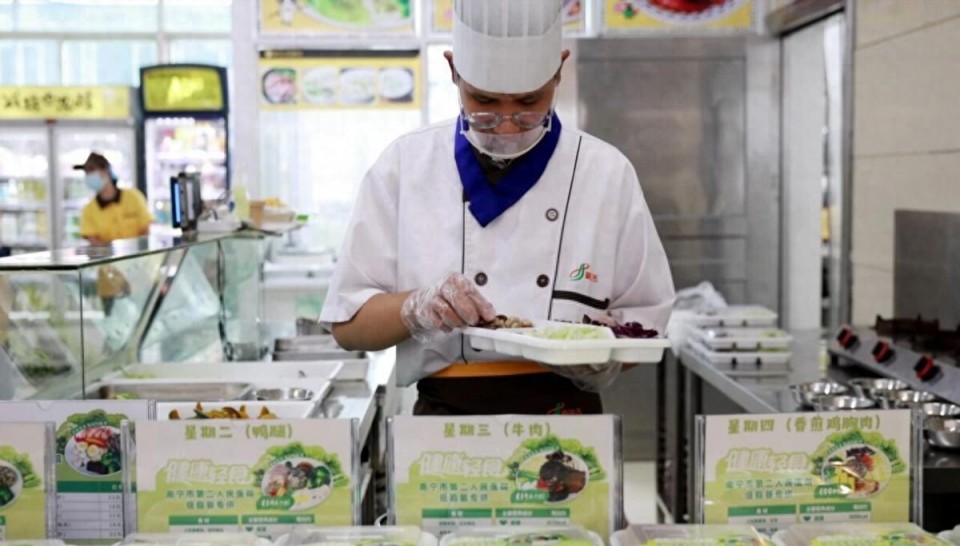 多家三甲医院推出外卖