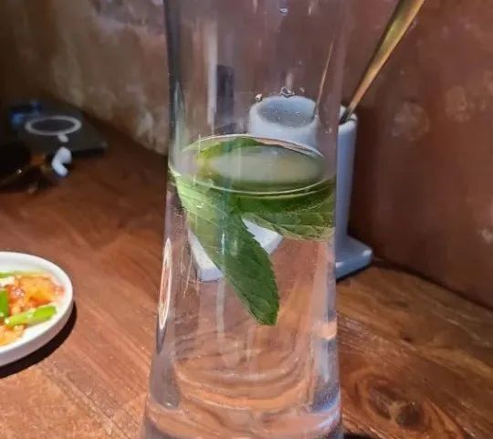 为何很多餐馆都在提供免费柠檬水