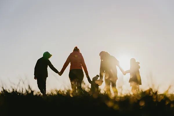 “已经到了两边都能理解的年纪”