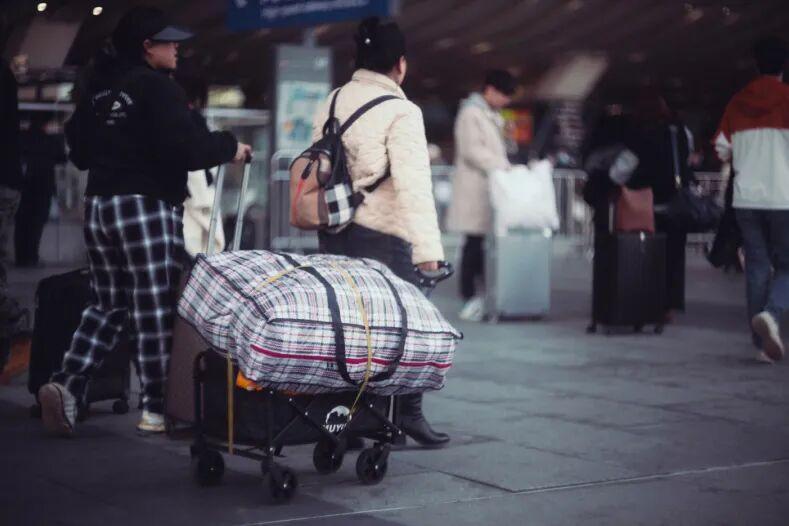 外国人也赶春运ChinaTravel说走就走