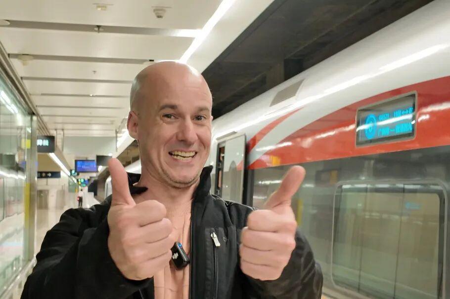 外国人也赶春运ChinaTravel说走就走