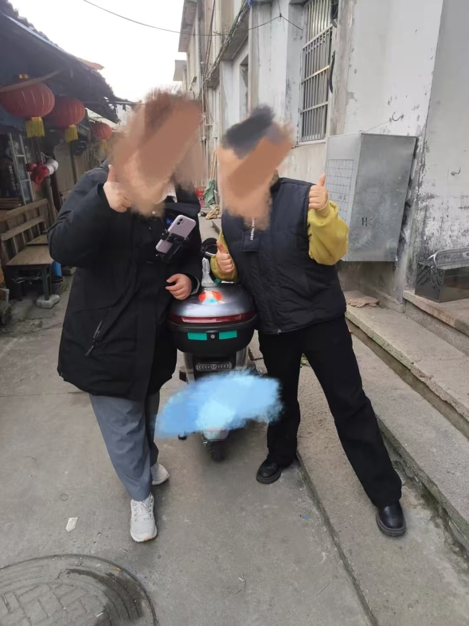 女子騎電動車近2個月從上海回廣西