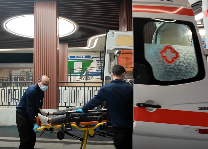 广东省人民医院急诊科的除夕夜