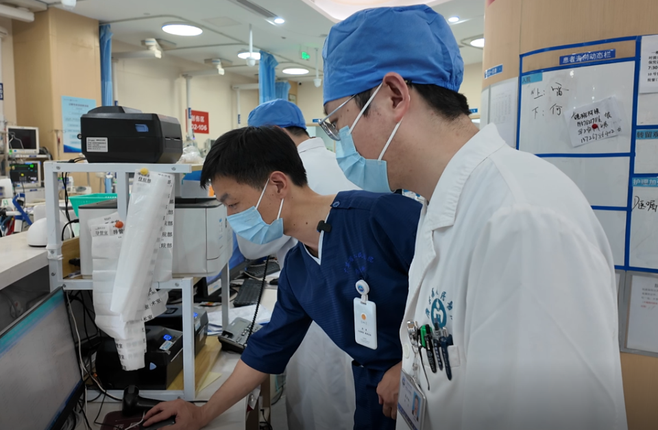 广东省人民医院急诊科的除夕夜