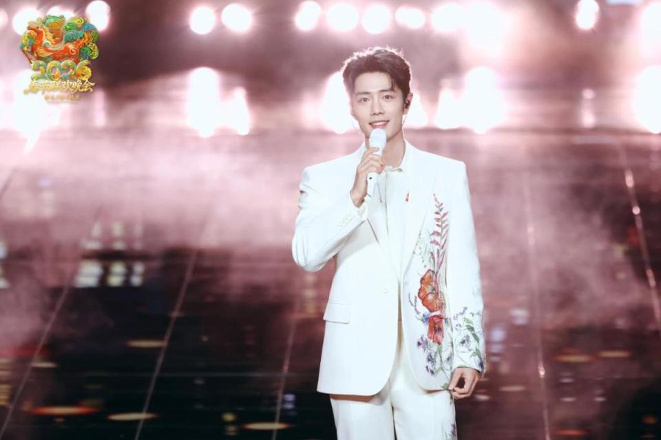 成龙王力宏领衔众星道声恭喜