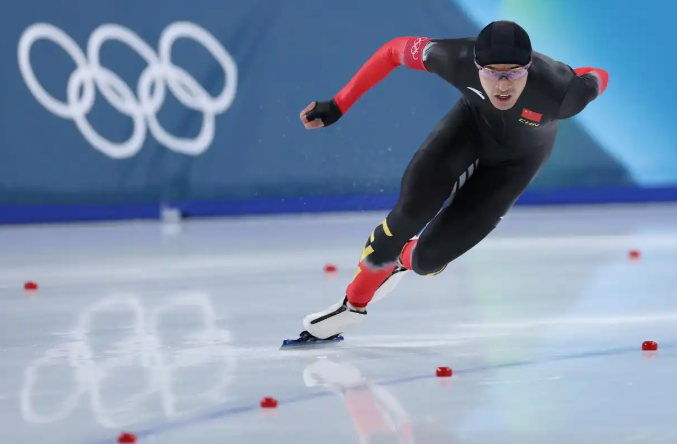 中國(guó)第3金！寧忠?guī)r速滑1500米奪冠