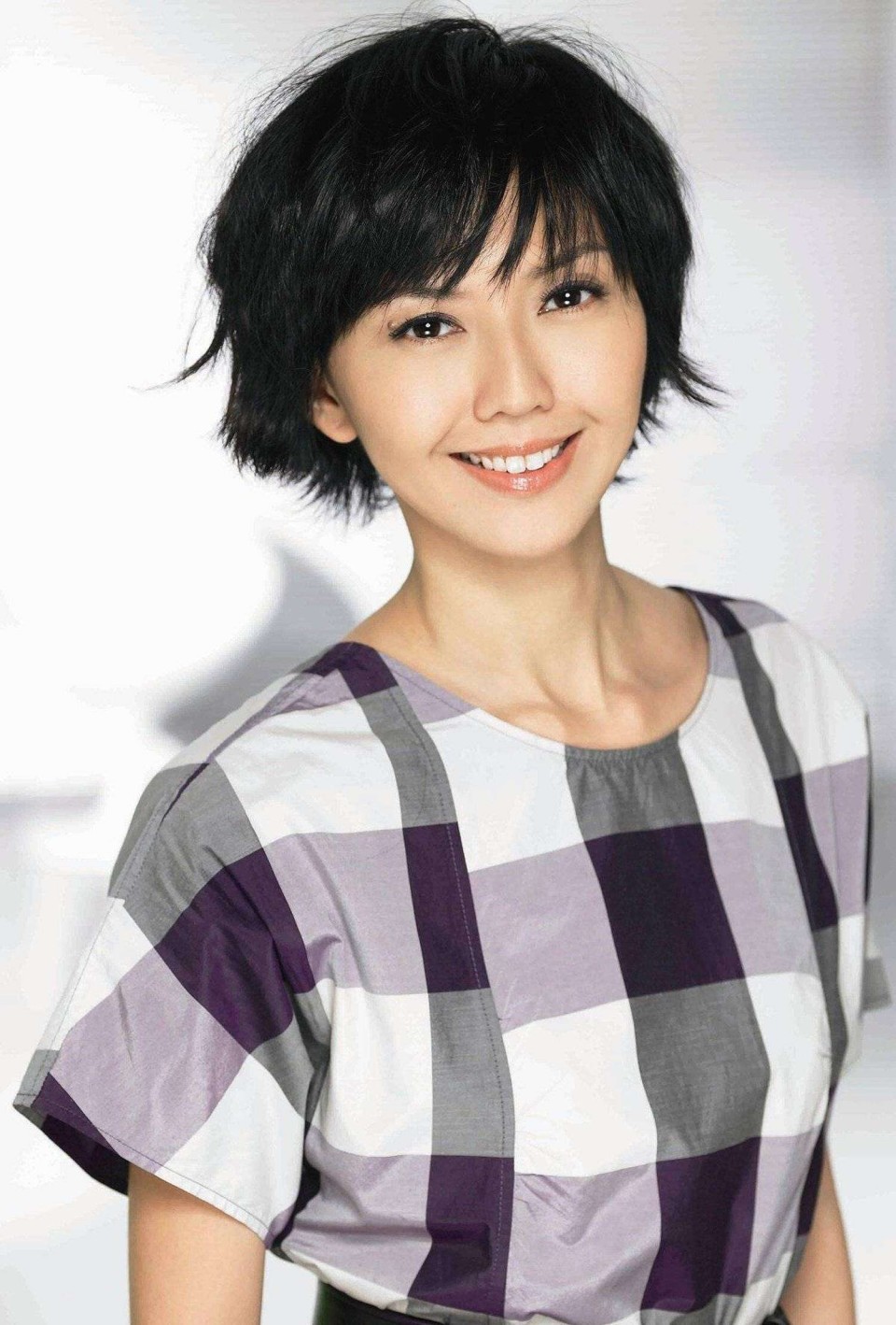 日本冰壶女运动员撞脸孙燕姿