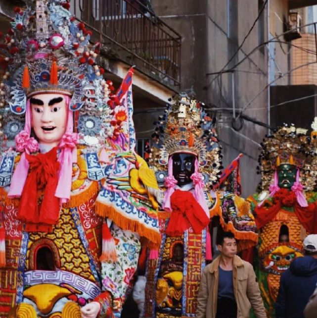 福建游神炸街太燃了