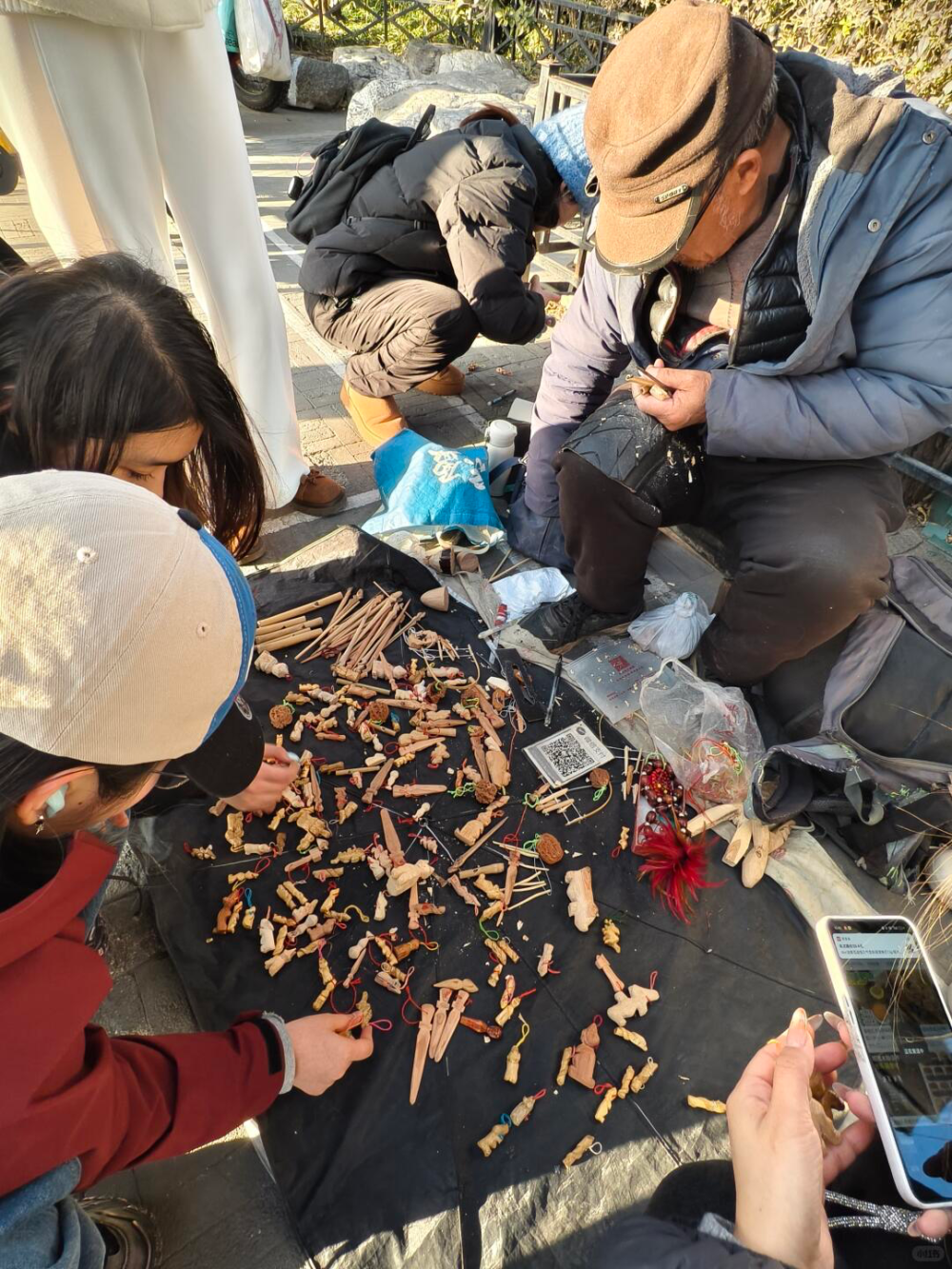 涨价也买年轻人捧红老北京玲娜贝儿