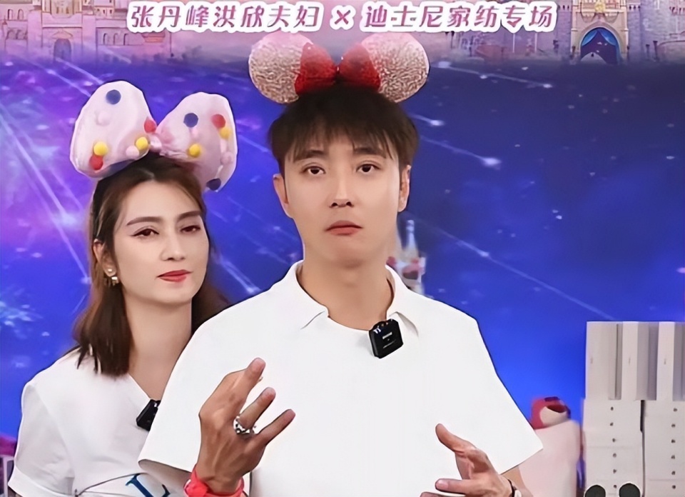 “全世界都在三二一上链接”